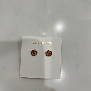 NEVER WORN TORY BURCH EARRINGS